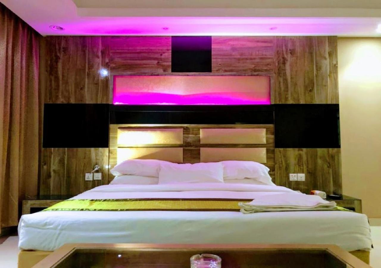 Al- Reef Hotel Джедда Экстерьер фото